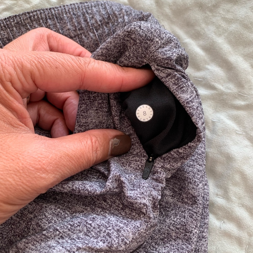 Lululemon Tracker Reversible Short. - image 4